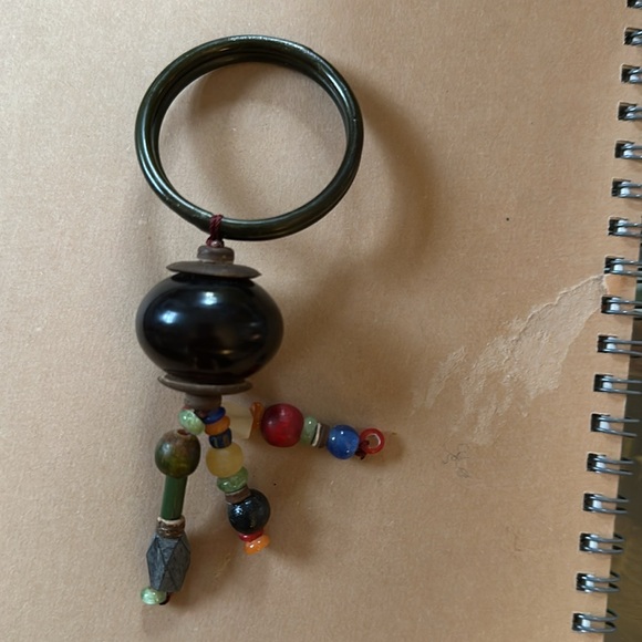 Pier 1 Carved/Beaded Napkin Rings - 1 set of 4 - Picture 4 of 5